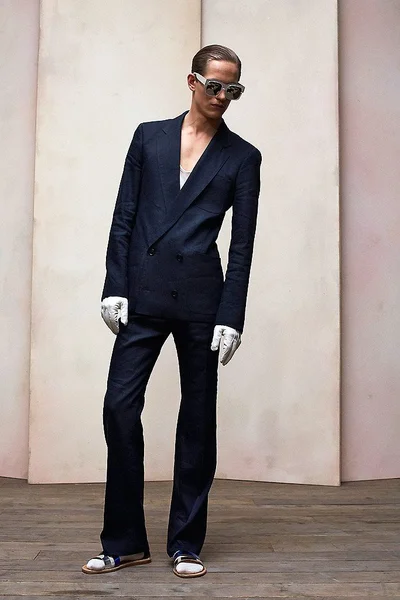 Look 1